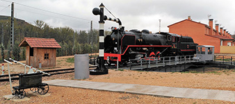 Locomotora de vapor expuesta en la estacin de Arcos de Jaln. Ao 2019. - 2019 - Arcos de Jaln (Soria)