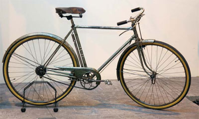 Bicicleta de topgrafo de Renfe